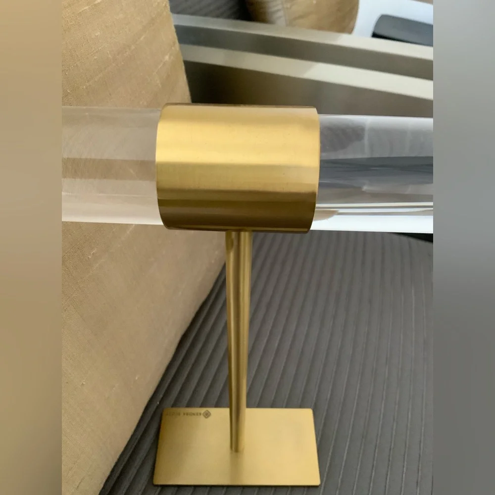 KENDRA SCOTT ANTIQUE PLATED BRASS BRACELET BANGLE JEWELRY STAND ORGANIZER T BAR - Picture 5 of 6